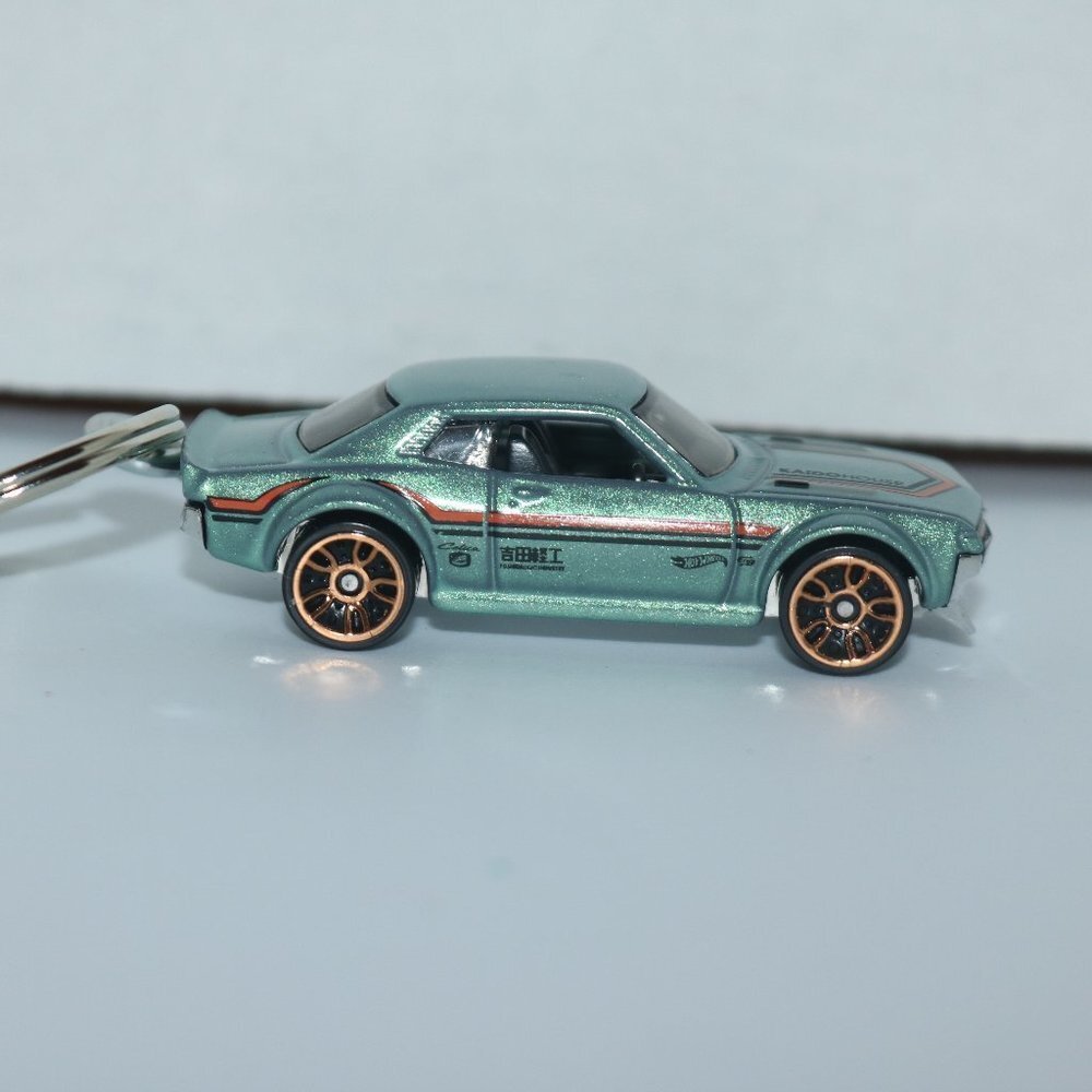 Hot Wheels J-Imports 1970 Celica CUSTOM keychain
